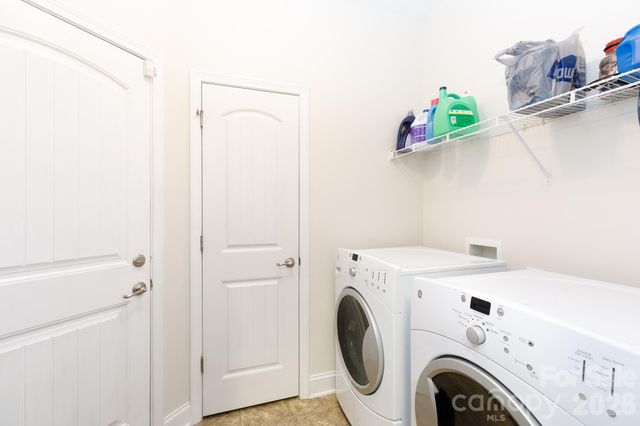 932 Catawba Wells Court, Rock Hill, SC 29732
