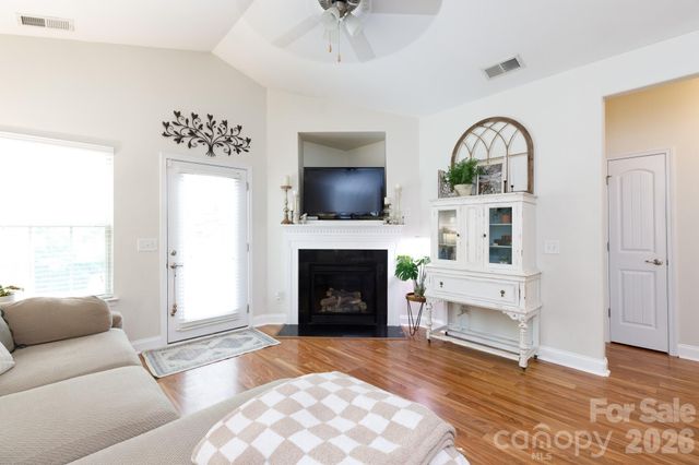 932 Catawba Wells Court, Rock Hill, SC 29732