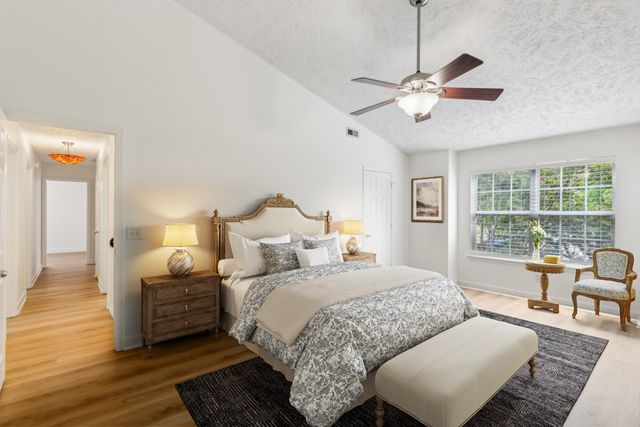 1948 Portway Rd, Spring Hill, TN 37174