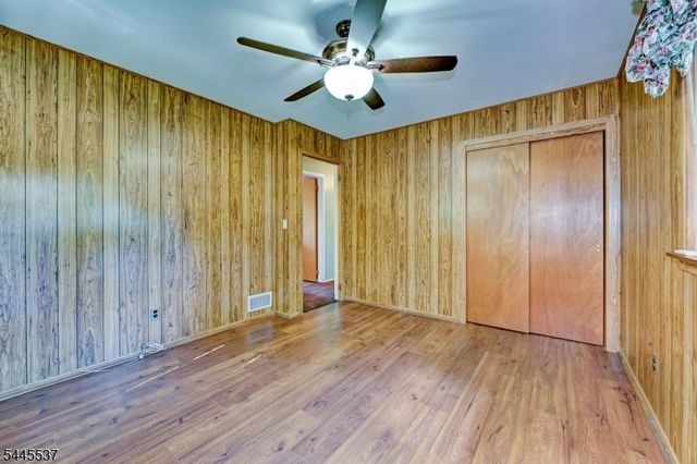 34 Lindstrom Dr, Hillsborough Twp., NJ 08844