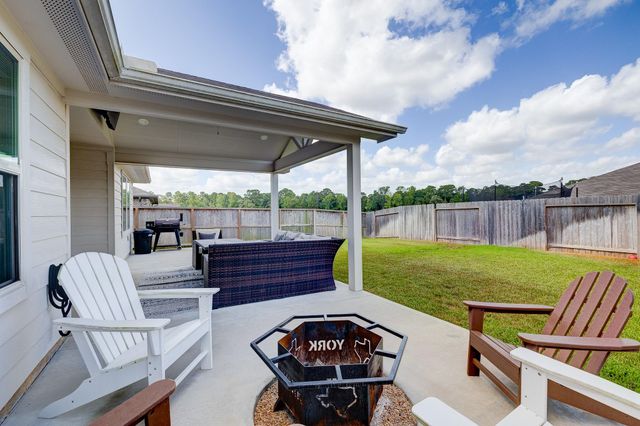 40455 Garden Heights Lane, Magnolia, TX 77354