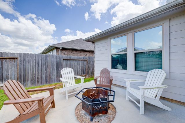 40455 Garden Heights Lane, Magnolia, TX 77354