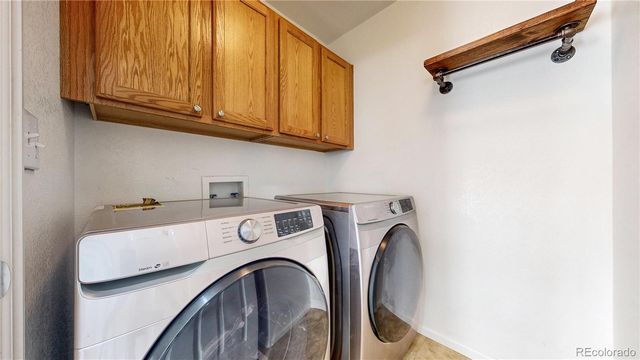 10797 Hickory Ridge Street, Highlands Ranch, CO 80126