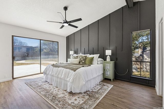 8415 delphian, Universal City, TX 78148