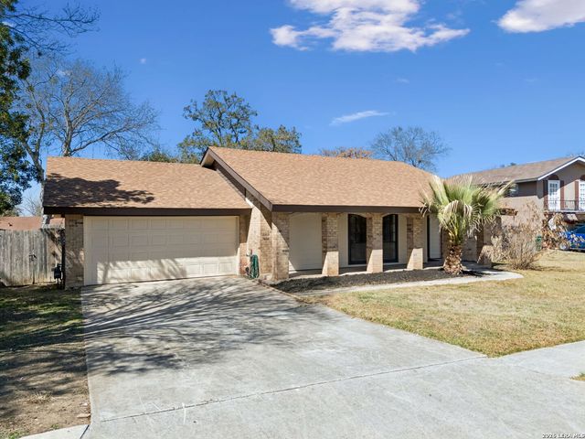 8415 delphian, Universal City, TX 78148