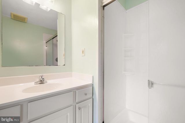 3 BRUCESTER BRIDGE CT, Baltimore, MD 21228