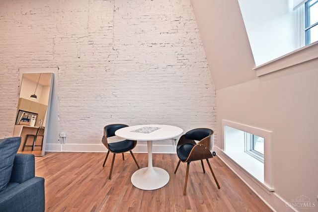 11 Court Street, Cincinnati, OH 45202