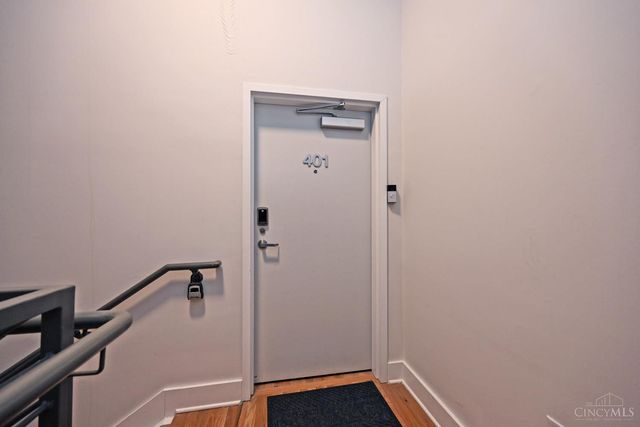11 Court Street, Cincinnati, OH 45202
