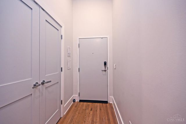 11 Court Street, Cincinnati, OH 45202