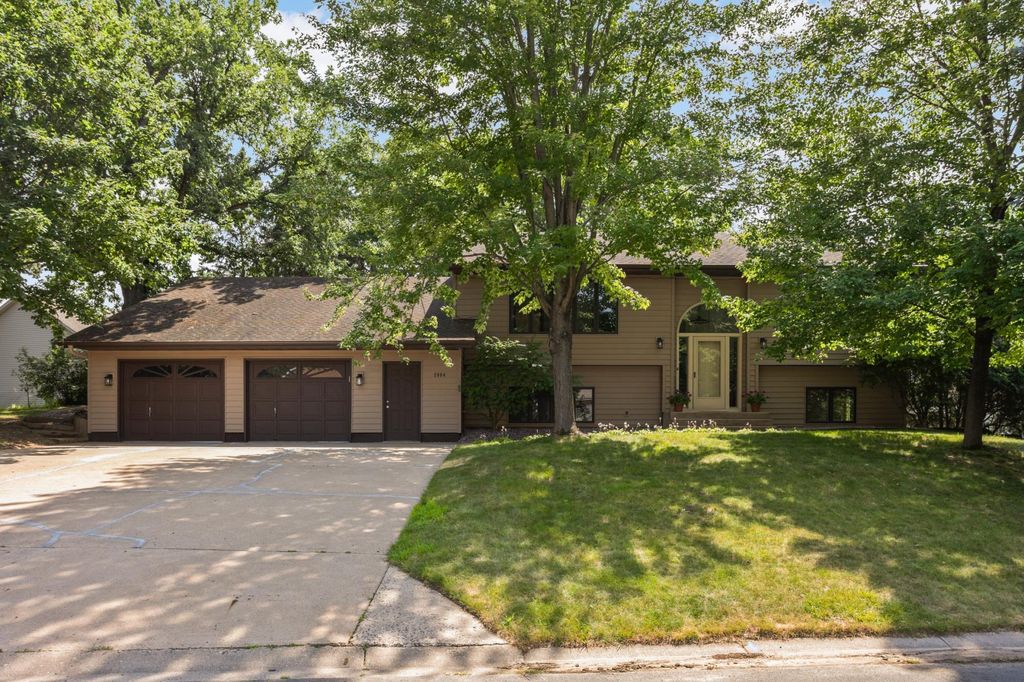 2064 Pin Oak Drive, Eagan, MN 55122 — exterior
