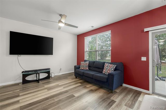 23116 Clarewood Street, Macomb, MI 48042