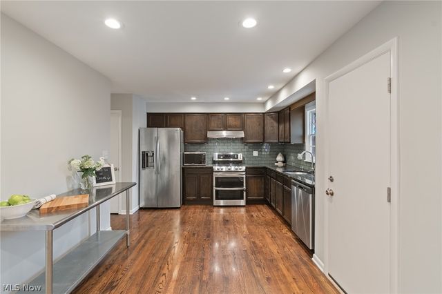 1709 Alcester Road, Mayfield Heights, OH 44124