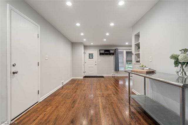 1709 Alcester Road, Mayfield Heights, OH 44124