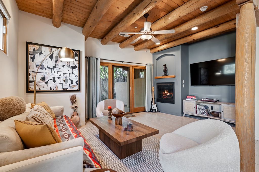 601 W San Mateo Road 181, Santa Fe, NM 87505
