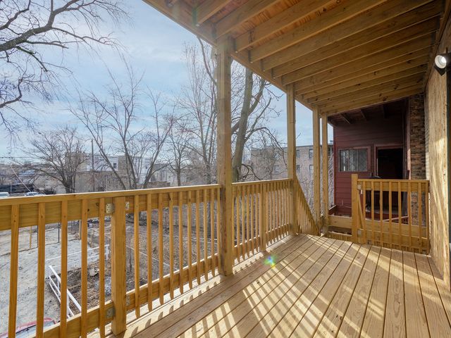 5033 W Washington Boulevard, Chicago, IL 60644