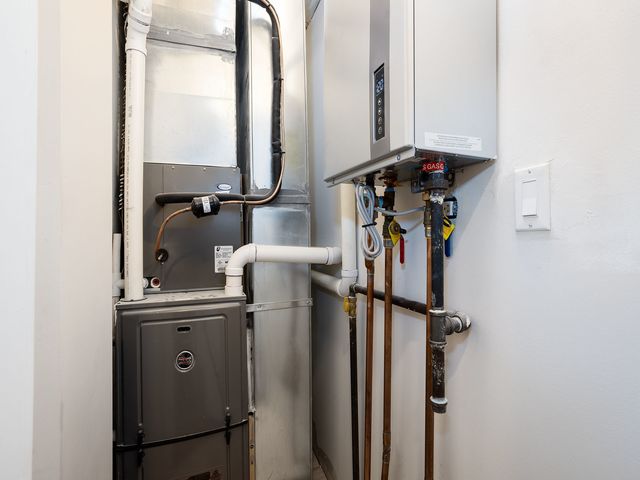 5033 W Washington Boulevard, Chicago, IL 60644