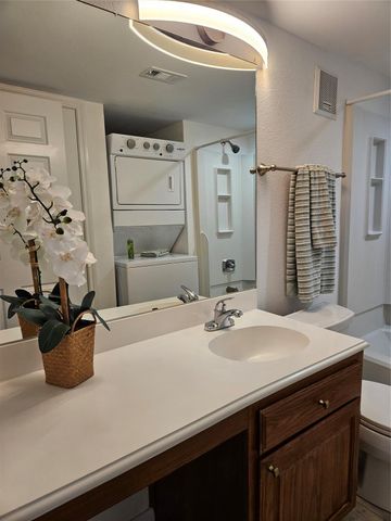1311 Antoine Drive 252, Houston, TX 77055