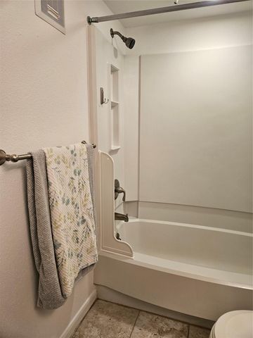 1311 Antoine Drive 252, Houston, TX 77055