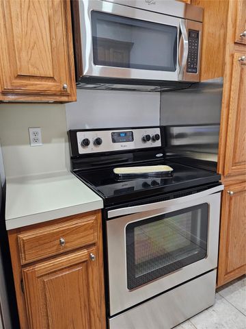 1311 Antoine Drive 252, Houston, TX 77055