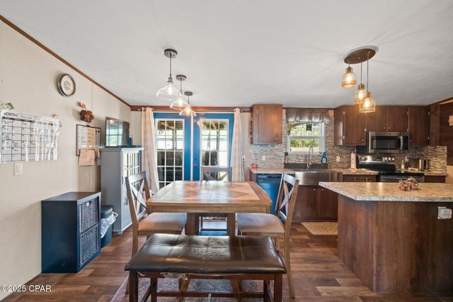 1764 Clayton Road, Chipley, FL 32428