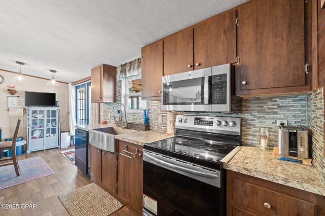 1764 Clayton Road, Chipley, FL 32428