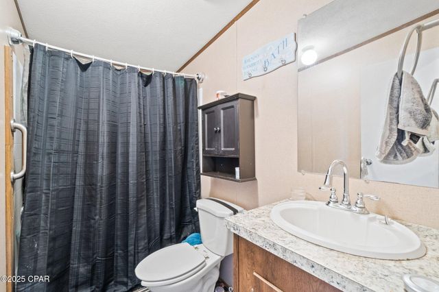 1764 Clayton Road, Chipley, FL 32428