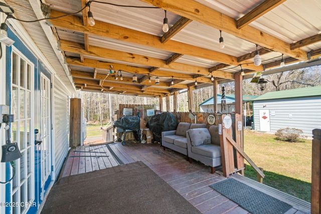 1764 Clayton Road, Chipley, FL 32428