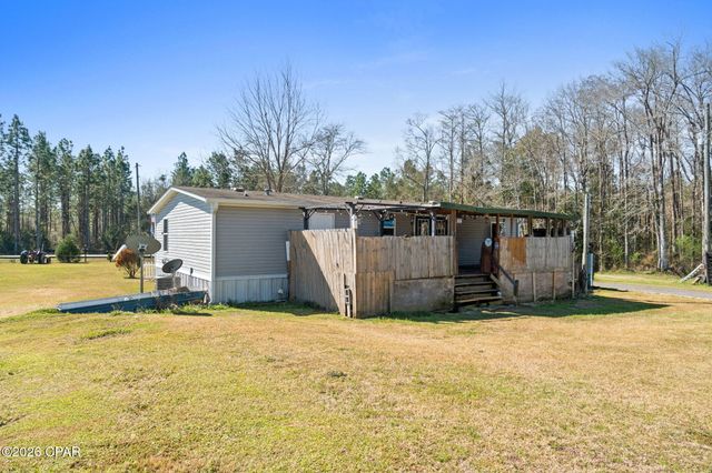 1764 Clayton Road, Chipley, FL 32428