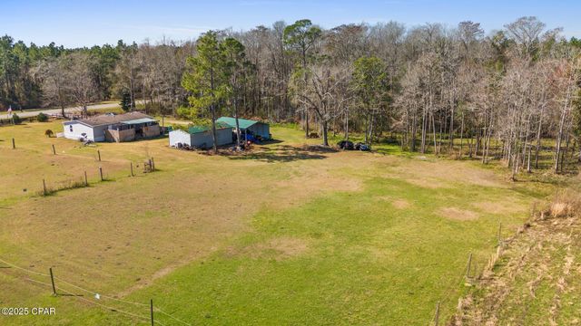1764 Clayton Road, Chipley, FL 32428