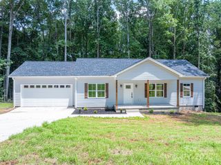 1466 W 7th Street, Newton, NC 28658