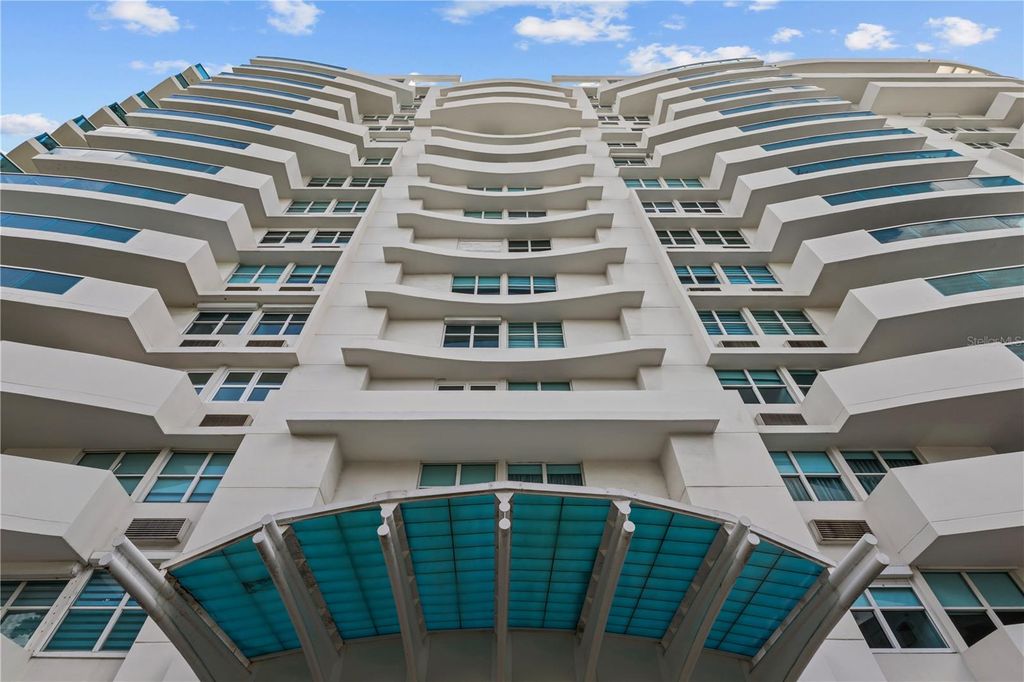 550 AVENIDA CONSTITUCION 1507, San Juan, PR 00901