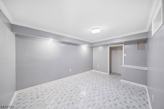 137 Lakeside Blvd, Hopatcong Boro, NJ 07843
