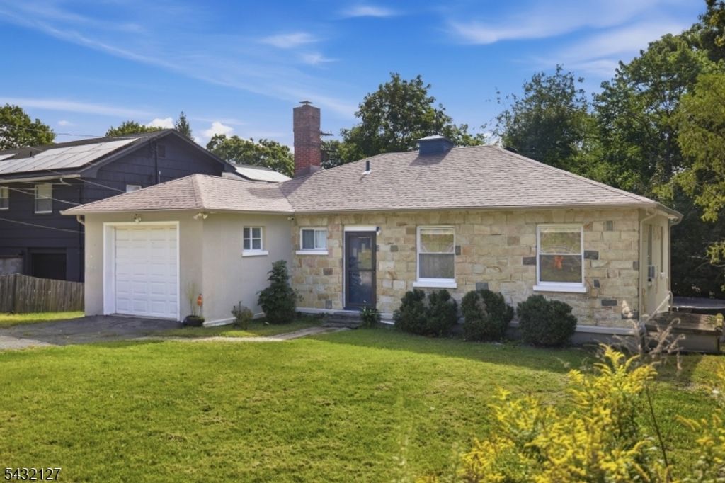 137 Lakeside Blvd, Hopatcong Boro, NJ 07843 — photo 3