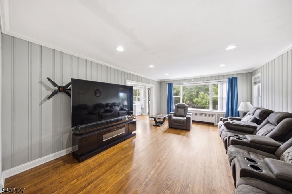 137 Lakeside Blvd, Hopatcong Boro, NJ 07843 — photo 4