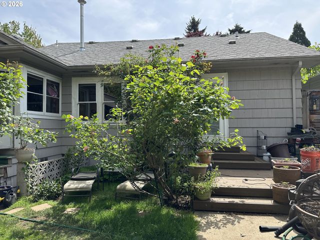 4329 Se Windsor Ct, Portland, OR 97206
