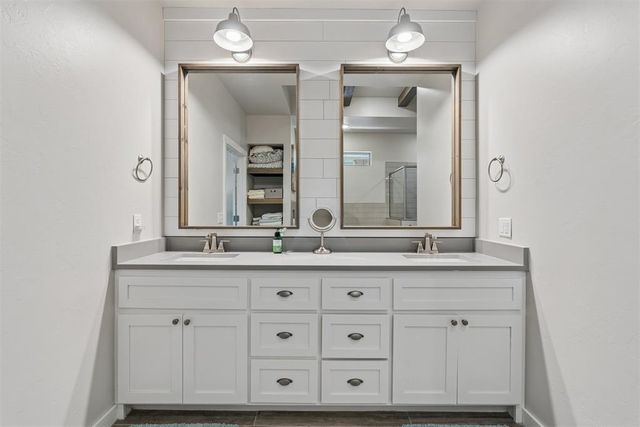 2408 Semillon Way, Edmond, OK 73012