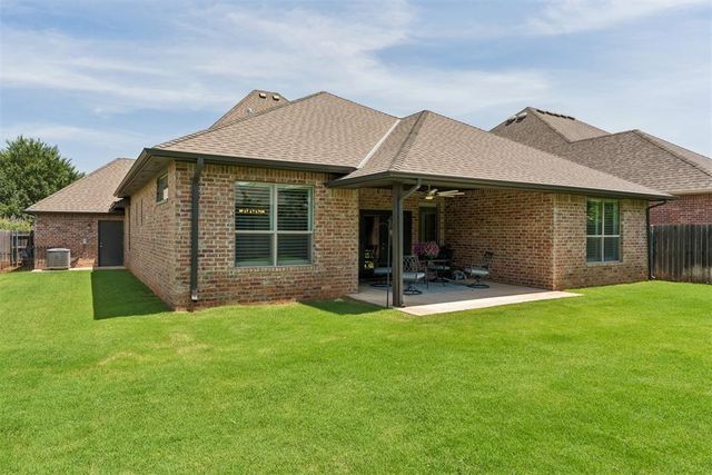 2408 Semillon Way, Edmond, OK 73012