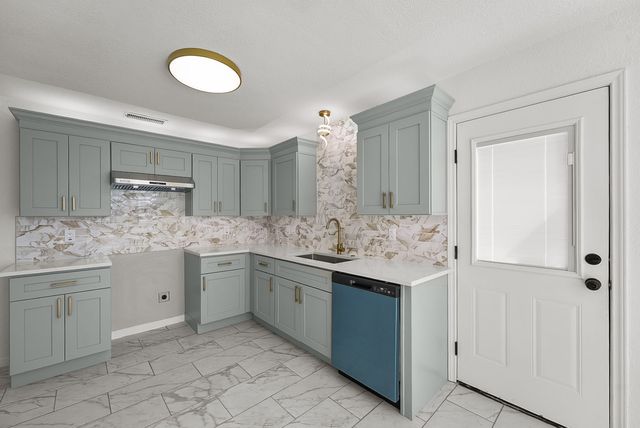 1757 Patrick Circle, Balch Springs, TX 75180