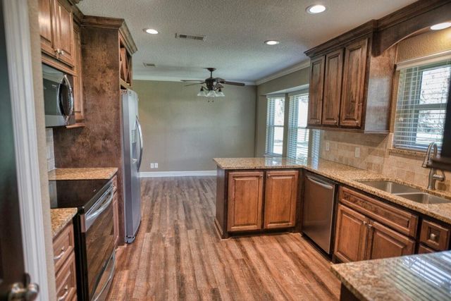 2520 County Road 582, Brazoria, TX 77422