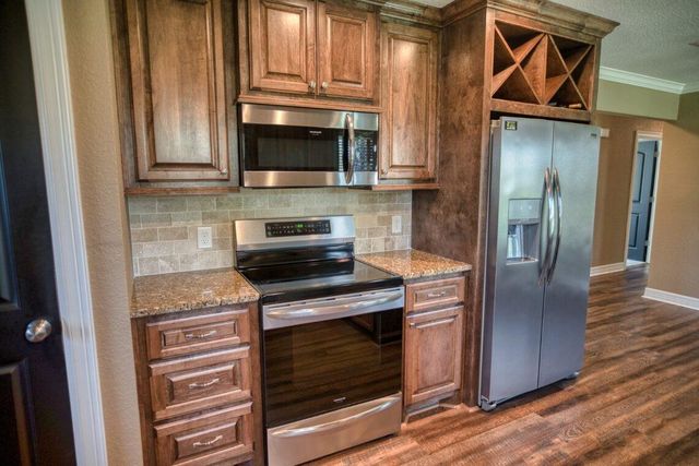 2520 County Road 582, Brazoria, TX 77422