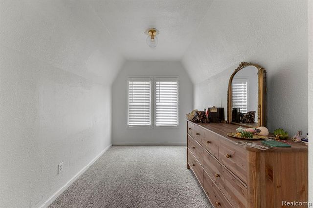 93 Perry Place, Wyandotte, MI 48192