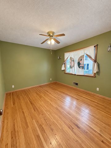 1894 Minnehaha Avenue E, Saint Paul, MN 55119