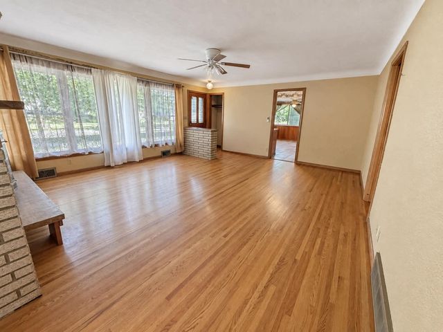 1894 Minnehaha Avenue E, Saint Paul, MN 55119
