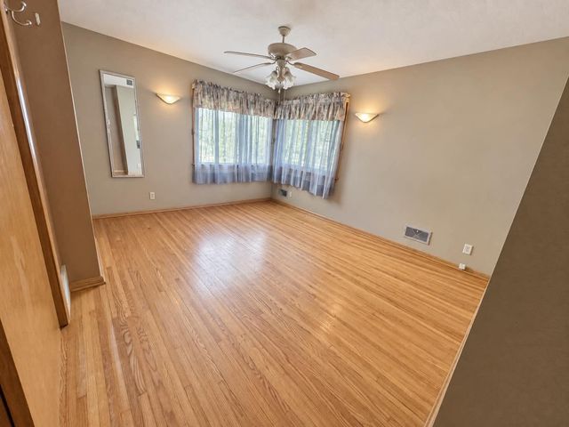 1894 Minnehaha Avenue E, Saint Paul, MN 55119
