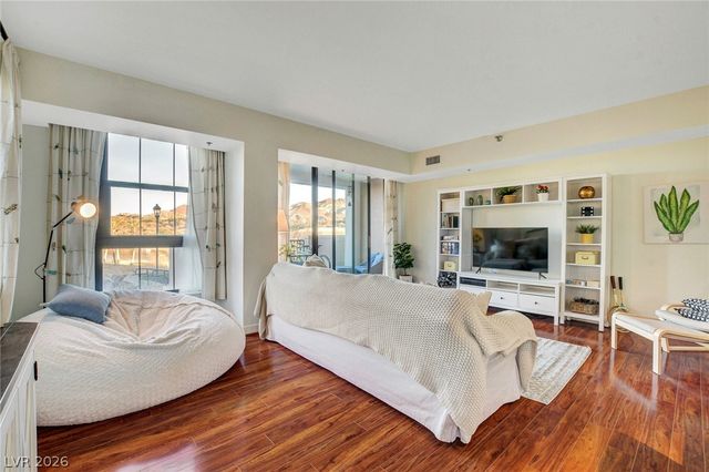 29 Montelago Boulevard 153, Henderson, NV 89011