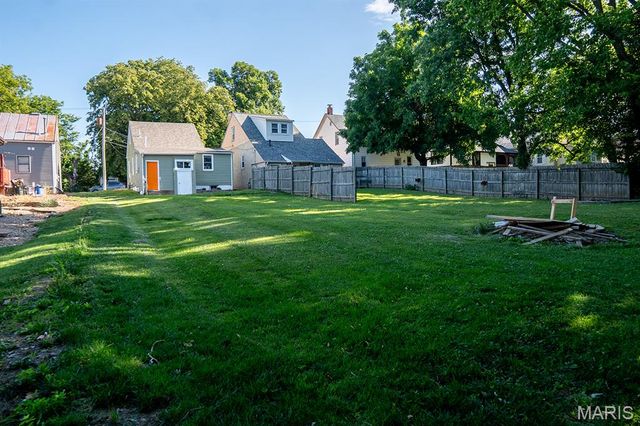 218 Magnolia Avenue, Waterloo, IL 62298