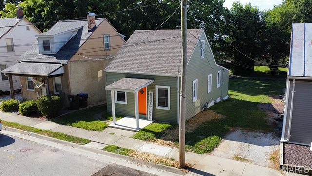 218 Magnolia Avenue, Waterloo, IL 62298