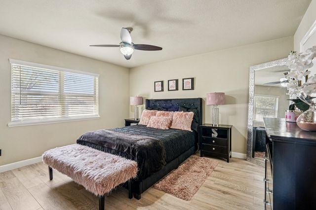 622 Roaming Road Drive, Allen, TX 75002