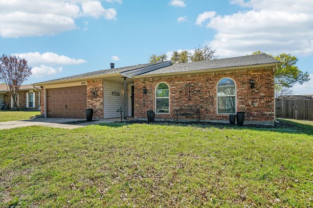 622 Roaming Road Drive, Allen, TX 75002