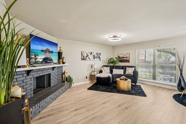 622 Roaming Road Drive, Allen, TX 75002